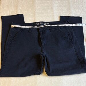 American Eagle Outfitters Women's Dark Blue Straight Leg Jeans